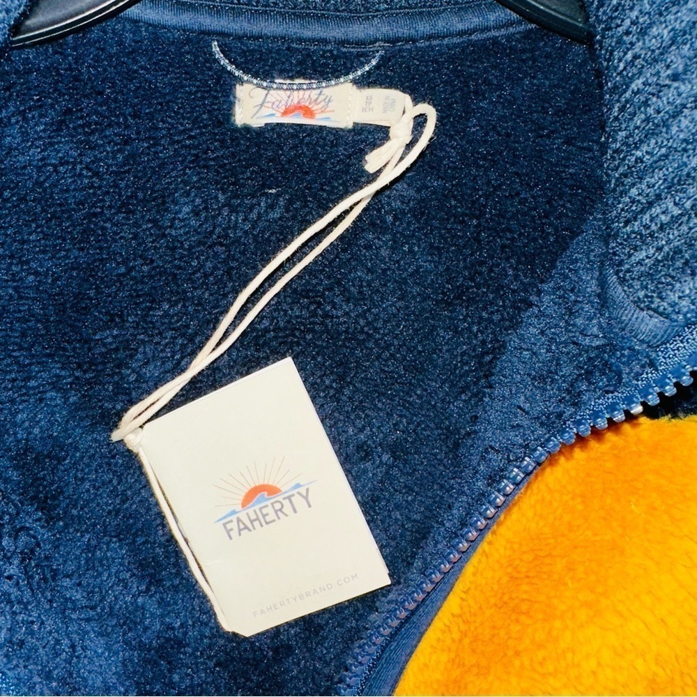 Faherty Womens Size XS High Pile Fleece Mountain Sunrise Full Zip Jacket NWT - Picture 7 of 8